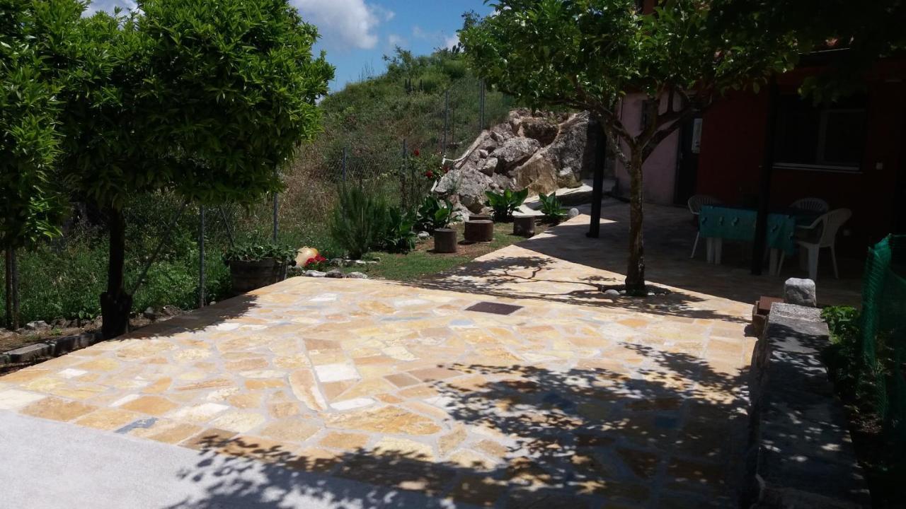 Village Life Studio Kanakádes Extérieur photo